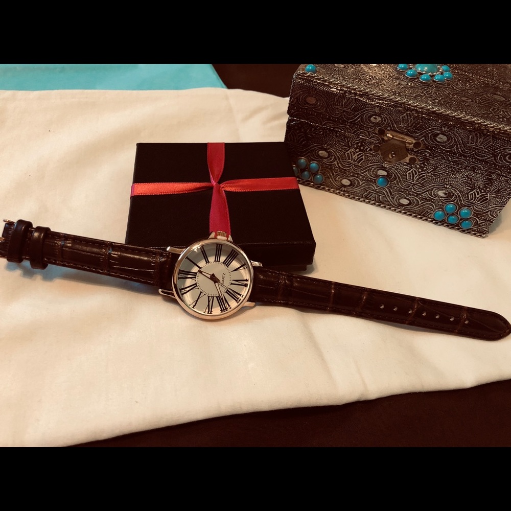 Watches - Picture 5 of 6